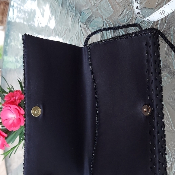 Handmade beaded purse black with sparkle beads Design Crossbody Magnet closure - Picture 7 of 12